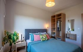 Lucid Dream Apt. |Bozinis